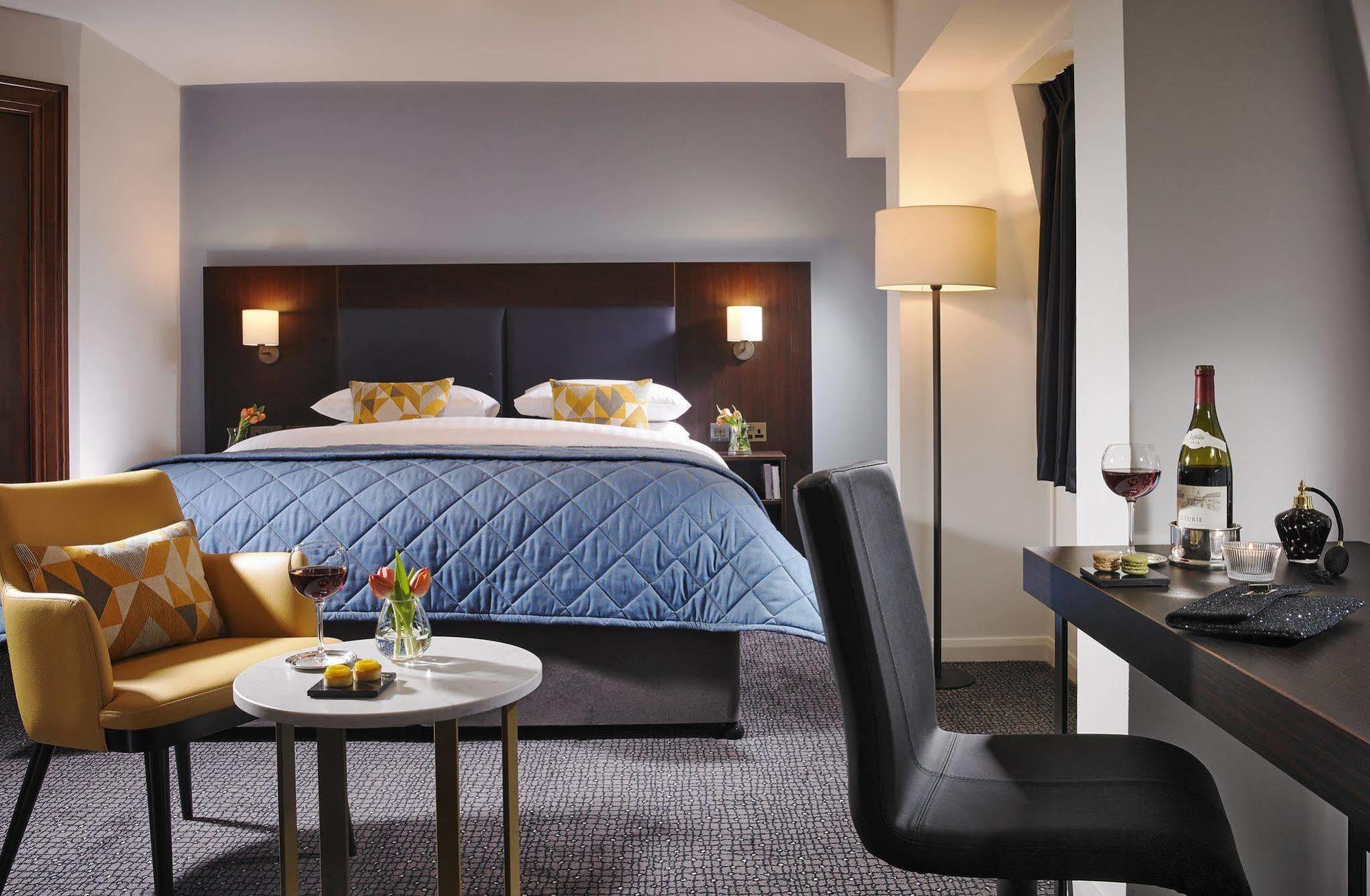 Temple Bar Hotel Dublin By The Unlimited Collection Esterno foto